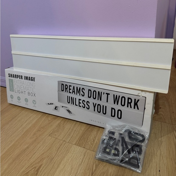 Sharper Image LED Cinematic Light Box - Picture 3 of 3